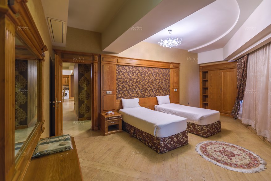 امپریال سوئیت سه خوابه هتل بین‌المللی کوثر ناب مشهد